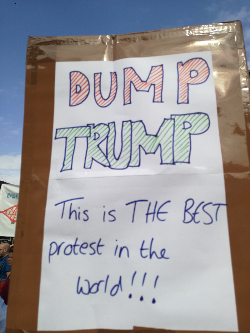 Illustration for article titled Scottish anti-Trump photo dump (long and comprehensive!)